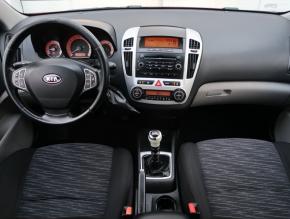 Kia Ceed  1.4 CVVT LX 