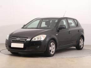 Kia Ceed  1.4 CVVT 