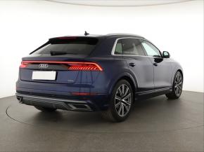 Audi Q8  50 TDI S-line 