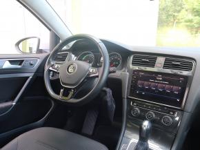 Volkswagen e-Golf  32 kWh, 37 Ah 