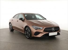 Mercedes-Benz CLA  200 Progressive