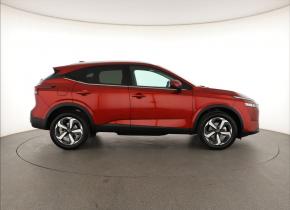 Nissan Qashqai  1.3 DIG-T MHEV N-Connecta 