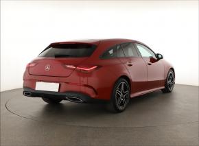 Mercedes-Benz CLA  200d AMG Paket 