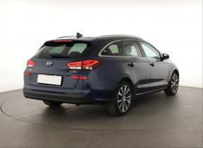 Hyundai i30  1.4 T-GDI 