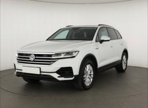 Volkswagen Touareg  3.0 TDI 