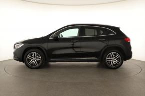 Mercedes-Benz GLA  GLA 200 