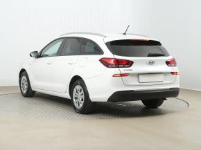 Hyundai i30  1.4 CVVT 