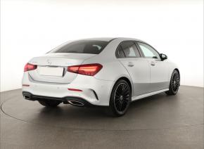 Mercedes-Benz A  A 220 4MATIC AMG Line 