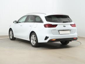 Kia Ceed  1.5 T-GDI MHEV 