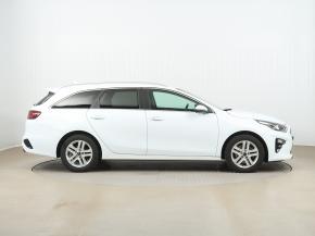 Kia Ceed  1.5 T-GDI MHEV 