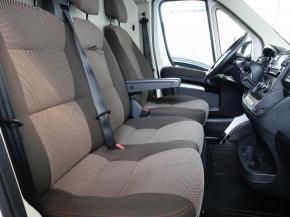 Peugeot Boxer  2.2 BlueHDi . 