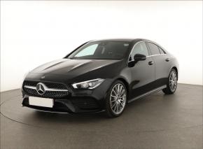 Mercedes-Benz CLA  200 