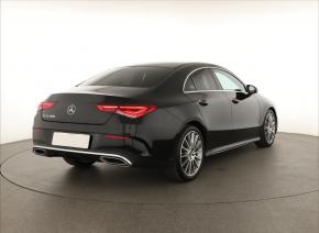 Mercedes-Benz CLA  200 