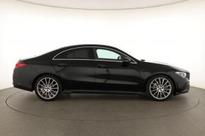 Mercedes-Benz CLA  200 