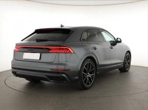 Audi Q8  50 TDI S-Line 