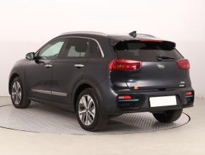 Kia e-Niro  64 kWh 