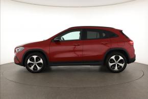 Mercedes-Benz GLA  GLA 200 Progressive 