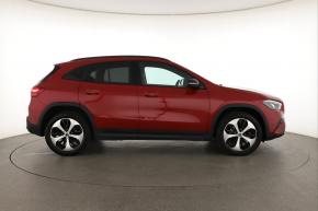 Mercedes-Benz GLA  GLA 200 Progressive 