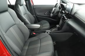 Toyota Yaris Cross  1.5 VVT-iE E-Four Adventure 