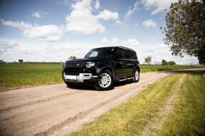 Land Rover Defender  P400 AWD 