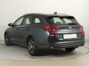 Hyundai i30  1.5 DPI Comfort 