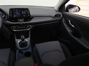 Hyundai i30  1.5 DPI Comfort 