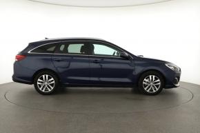 Hyundai i30  1.6 CRDi Style 