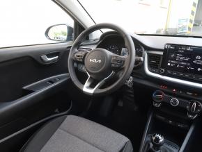 Kia Stonic  1.2 DPI 