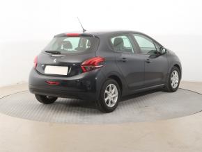 Peugeot 208  1.2 PureTech 