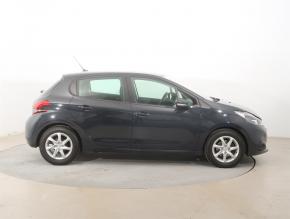 Peugeot 208  1.2 PureTech 