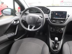 Peugeot 208  1.2 PureTech 