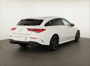 Mercedes-Benz CLA  200 AMG Paket 