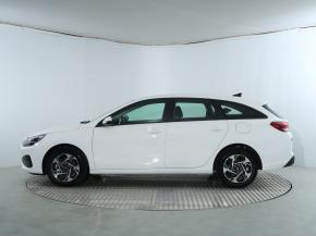 Hyundai i30  1.5 DPI Comfort 