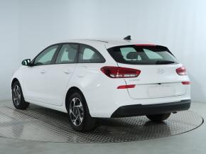 Hyundai i30  1.5 DPI Comfort 