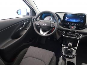 Hyundai i30  1.5 DPI Comfort 