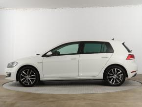 Volkswagen e-Golf  32 kWh, 37 Ah 