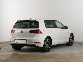 Volkswagen e-Golf  32 kWh, 37 Ah 