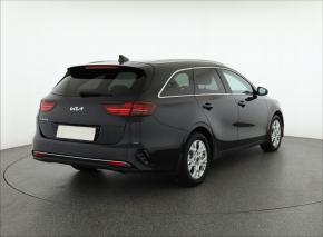 Kia Ceed  1.6 CRDi MHEV 