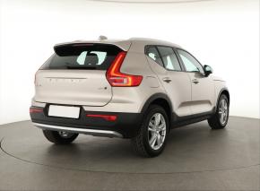 Volvo XC40  B4 AWD 