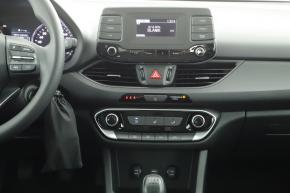 Hyundai i30  1.5 DPI Start Plus 