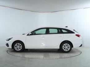 Hyundai i30  1.5 DPI Comfort 