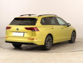 Volkswagen Golf  1.0 TSI 