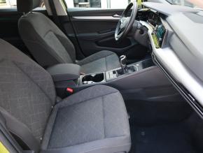 Volkswagen Golf  1.0 TSI 