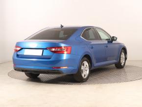 Škoda Superb  1.5 TSI Ambition 