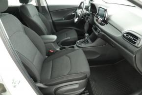 Hyundai i30 Fastback  1.0 T-GDI Family 