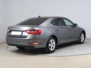 Škoda Superb  1.5 TSI Ambition Plus 