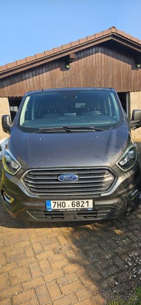 Ford Tourneo Custom FORD TURNEO CUSTOM 