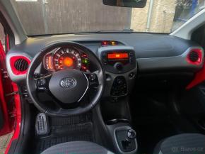 Toyota Aygo 1,0   Toyota Aygo 1.0 r.v.2019 