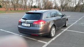 Opel Insignia 2,0   INSIGNIA SPORTS TOURER 