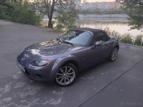 Mazda MX-5 2,0   Mazda MX-5 